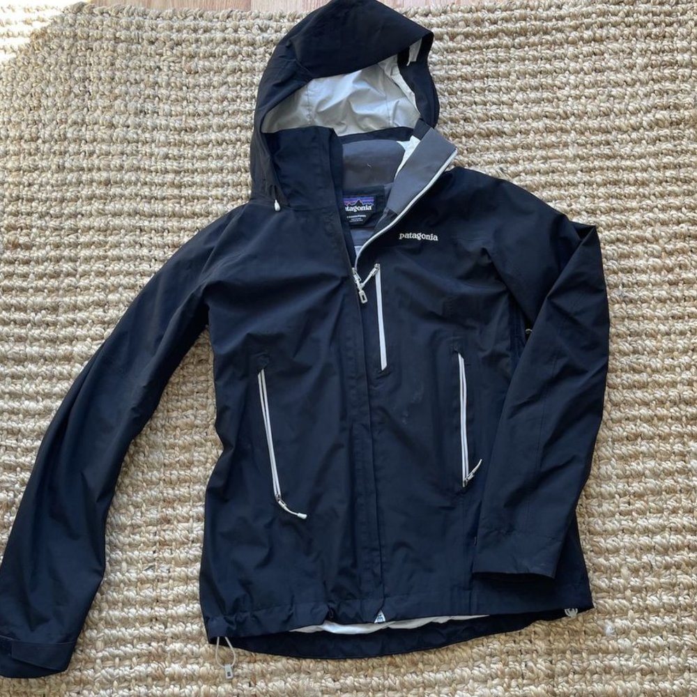 Patagonia Torrentshell 3L Jacket - Women's Medium